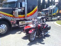 http://www.motosrusas.es/foro/uploads/thumbs/99_ural_y_camion.jpg