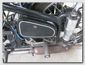 CJ 750
