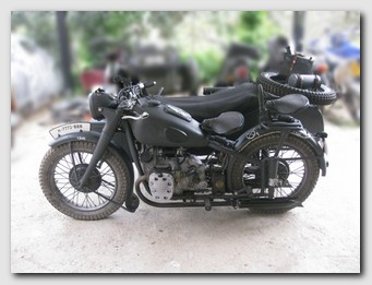 CJ 750
